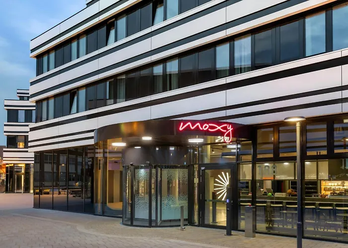 Hotel Moxy Hamburg - Finkenwerder
